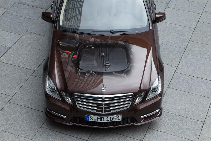  Mercedes-Benz E300 BlueTEC Hybrid 2012 года  (фото 42 из 60)